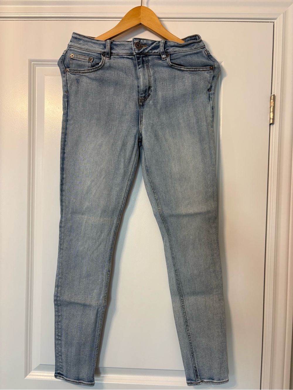 Ladies Light Blue Skinny Jeans